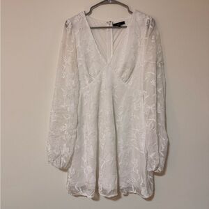 Lulu's Classic White Dress